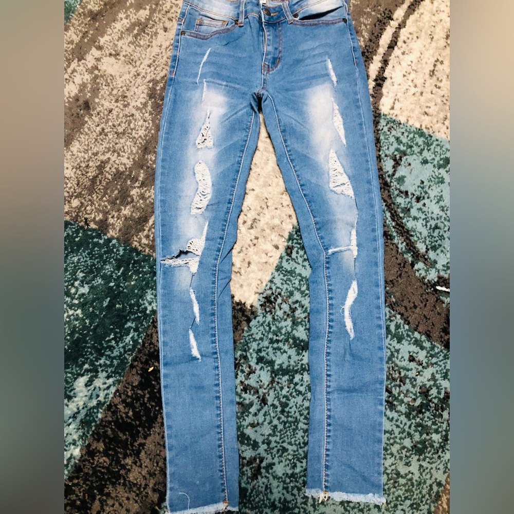 Between us jeans size 3